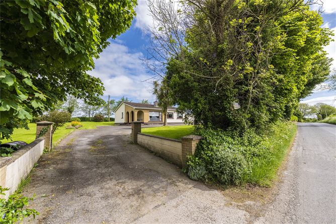 Hollywood, Naul, Ballyboughal, Co. Dublin