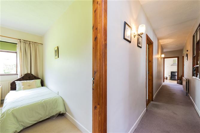 Hollywood, Naul, Ballyboughal, Co. Dublin