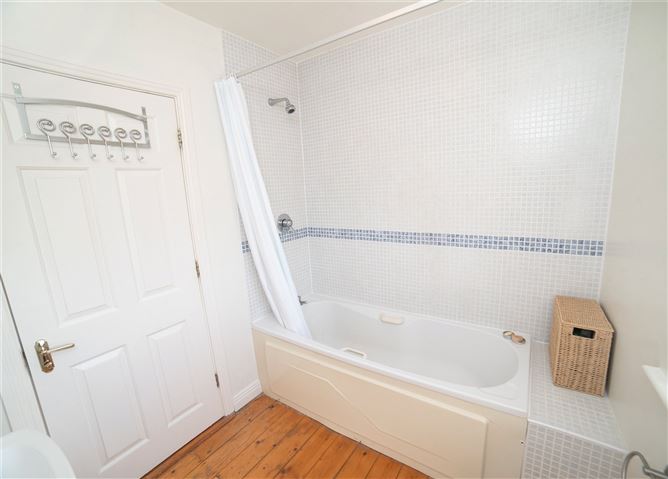 20 Castlepark Drive, Mallow, Co. Cork