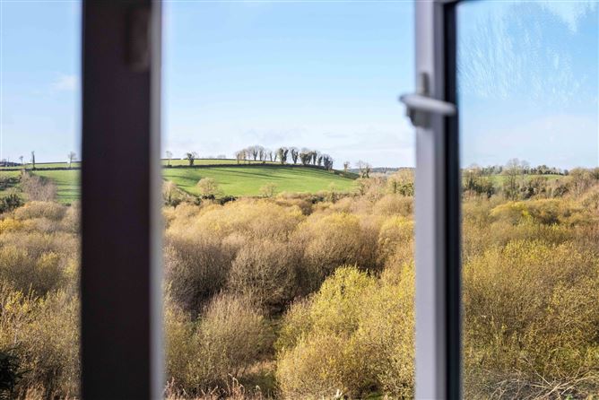 Brú Na Fána, Kilnavara, Cavan