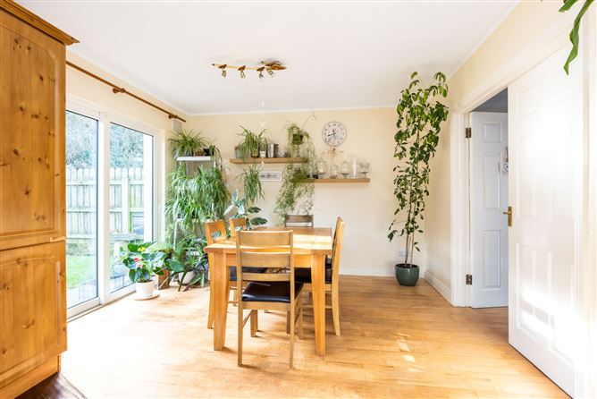 3 Fort Village, Cavan