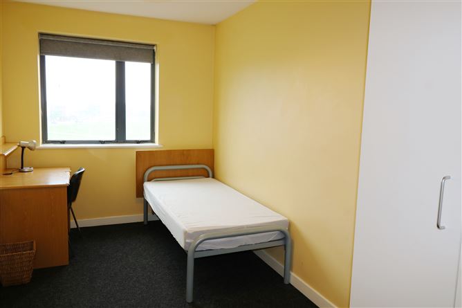 52 Gateway Student Village, Block D, Ballymun, Dublin 9