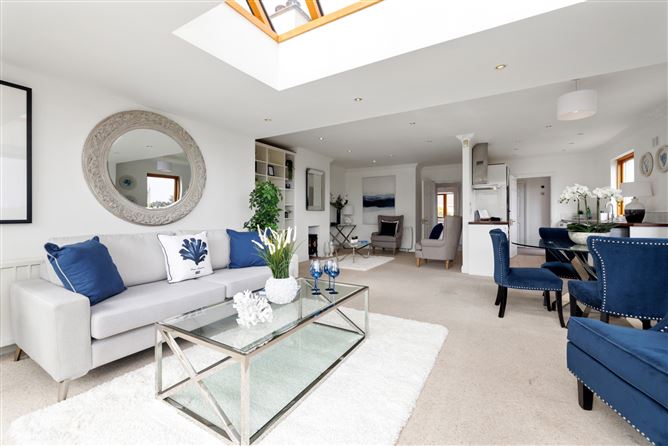 34 The Village Gate, Dalkey, Co. Dublin