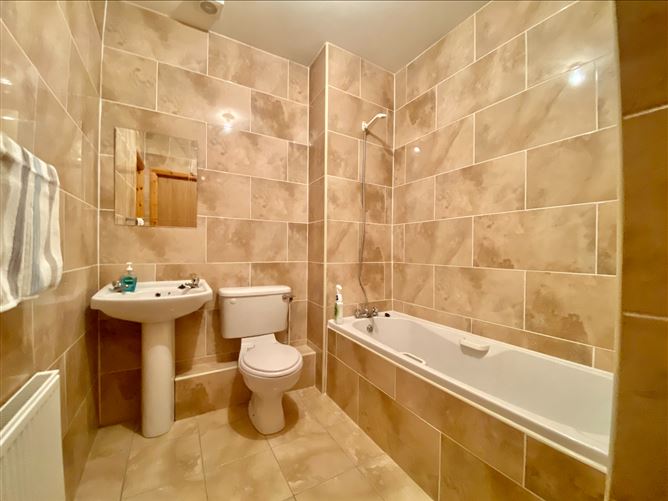 11 Glendara, Kilteragh, Dooradoyle, Limerick