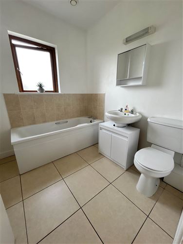 160 Acha Bhile, Lahinch Road, Ennis, County Clare
