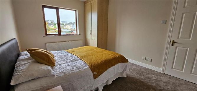 57 Oaklands, Summerhill, Carrick-On-Shannon, Leitrim