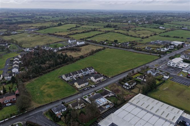 Knock Road, Ballyhaunis, Mayo