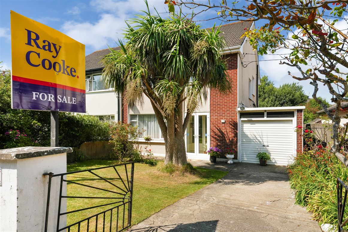 2 Thomastown Road, Glenageary, Co. Dublin