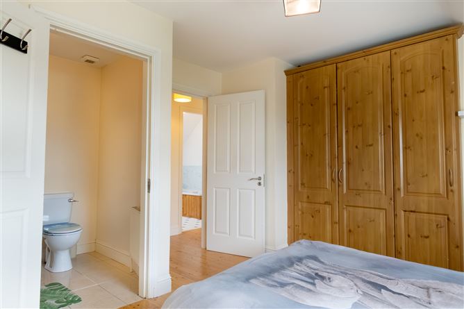 Photo 25 of 29 — 38 Riverside Rise, Rushbrooke Links, Cobh, Cork
