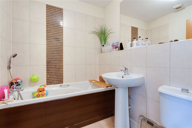32 Churchwell Square, Belmayne, Balgriffin, Dublin 13.