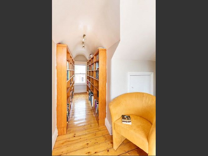 84 Lindsay Road, Glasnevin, Dublin 9