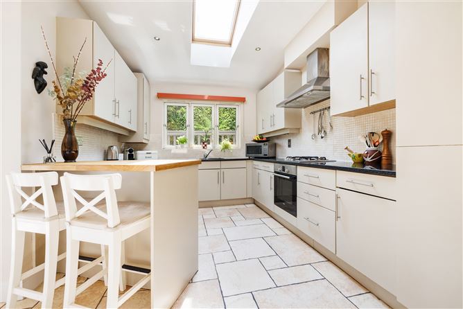 45 Belarmine Place, Stepaside, Dublin 18
