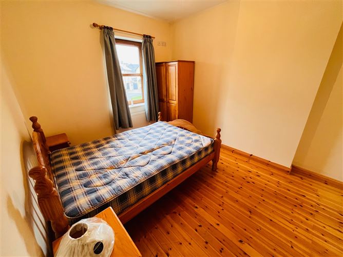 74 Springfield Grove, Tipperary Town, Tipperary