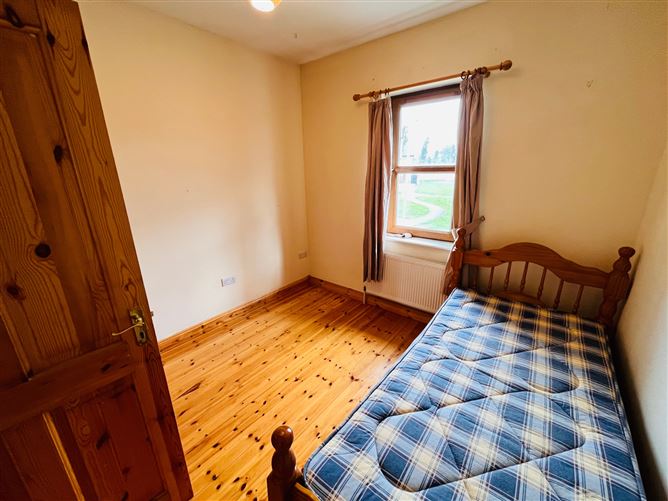 74 Springfield Grove, Tipperary Town, Tipperary