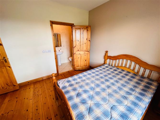 74 Springfield Grove, Tipperary Town, Tipperary