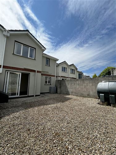 94 Dun Na Hinse, Lahinch Road, Ennis, County Clare