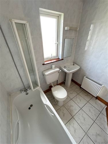 94 Dun Na Hinse, Lahinch Road, Ennis, County Clare