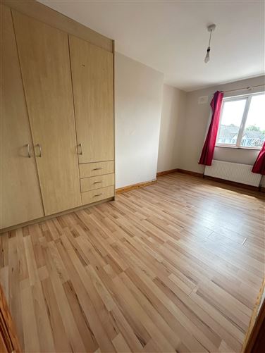 94 Dun Na Hinse, Lahinch Road, Ennis, County Clare