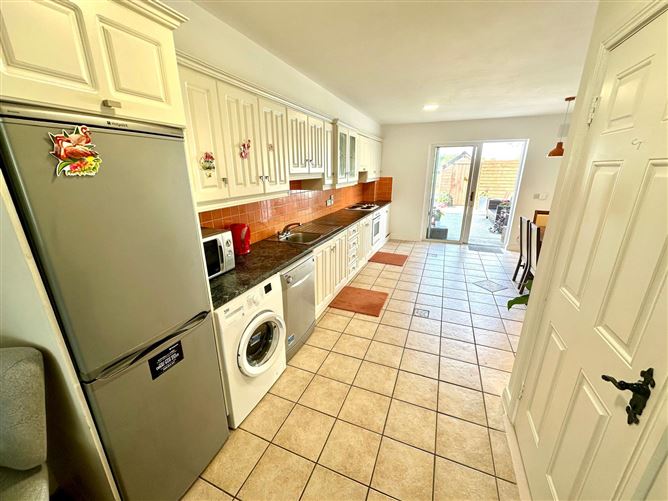 8, Flannery Terrace, Gurteen, Co. Sligo