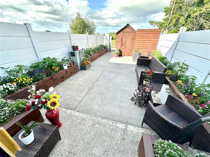 8, Flannery Terrace, Gurteen, Co. Sligo