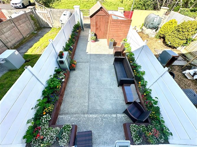 8, Flannery Terrace, Gurteen, Co. Sligo