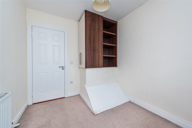 1 Kilheale Drive, Kilheale Manor, Kill, Co. Kildare