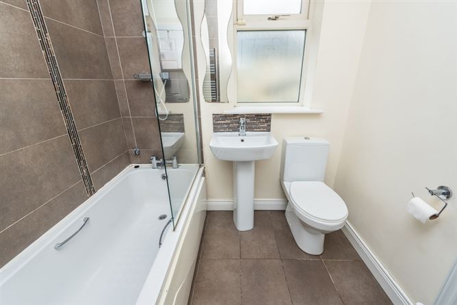 1 Kilheale Drive, Kilheale Manor, Kill, Co. Kildare