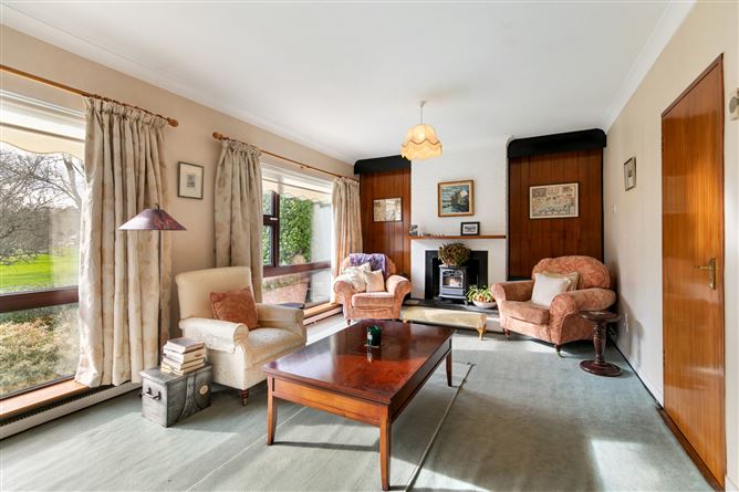 2 Kerrymount Green, Foxrock, Dublin 18