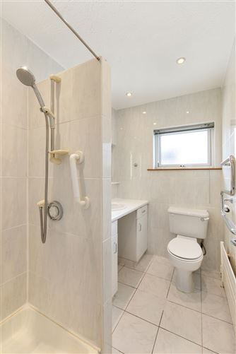 2 Kerrymount Green, Foxrock, Dublin 18