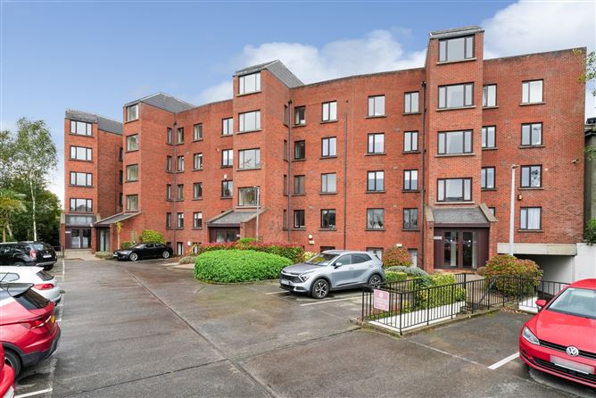 Photo 2 of 20 — Apartment 56 Crescent House, The Crescent, Marino, Dublin 3