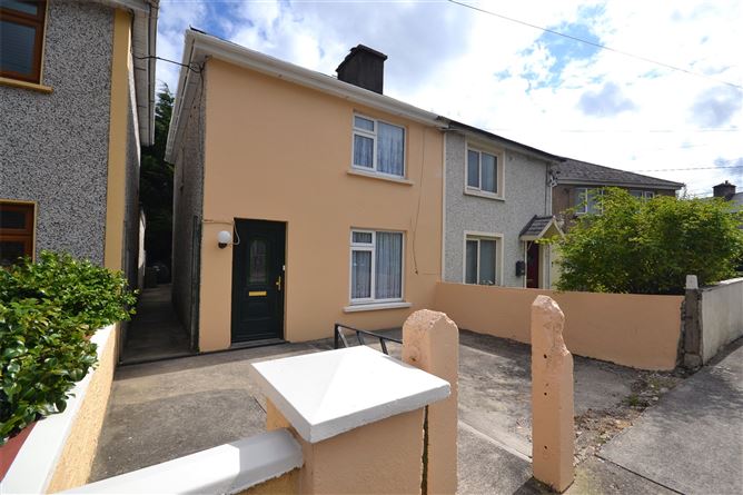 28 St. John's Villas, Enniscorthy, Co. Wexford.