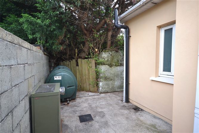 28 St. John's Villas, Enniscorthy, Co. Wexford.