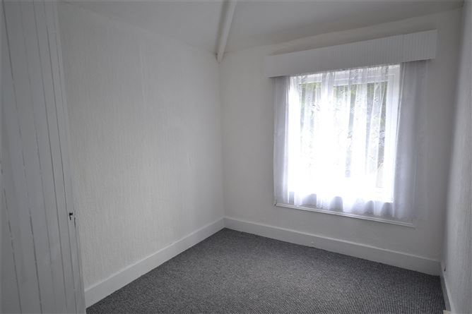 28 St. John's Villas, Enniscorthy, Co. Wexford.