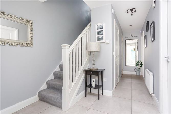 8 Stratton Square, Adamstown, Lucan, Dublin