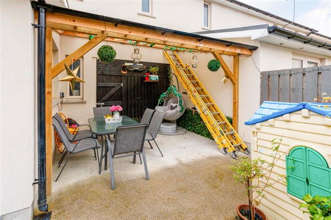 8 Stratton Square, Adamstown, Lucan, Dublin