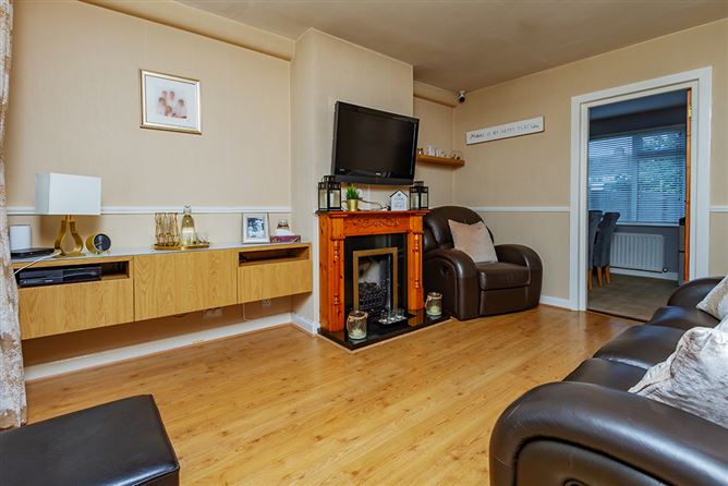 42 Walkinstown Parade , Walkinstown,   Dublin 12