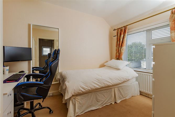 42 Walkinstown Parade , Walkinstown,   Dublin 12