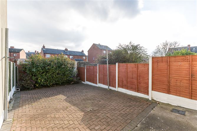 30 Phoenix Manor, Blackhorse Avenue, Stoneybatter, Dublin 7