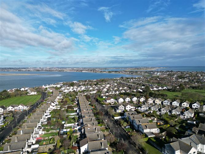 73 Saint Fintan's Crescent, Sutton, Dublin 13