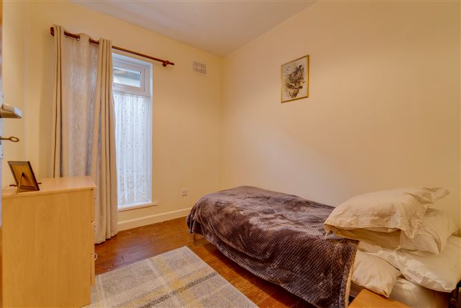 66 Dunmore Lawn, Kingswood, Dublin