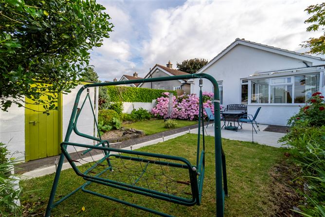 66 Dunmore Lawn, Kingswood, Dublin