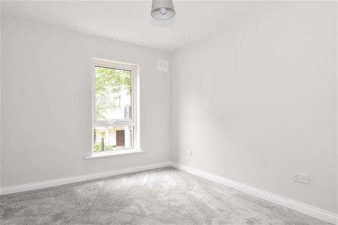 17 Dun Aengus, Dock Road, Galway City Centre