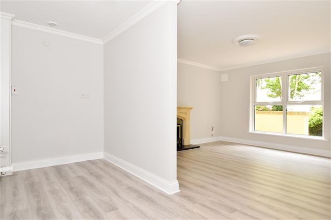17 Dun Aengus, Dock Road, Galway City Centre