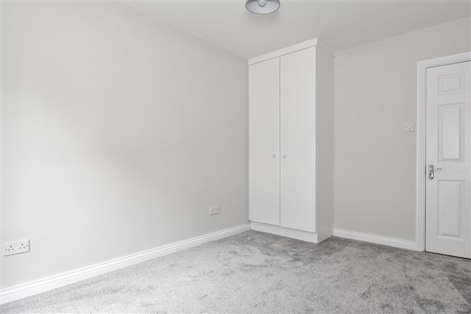 17 Dun Aengus, Dock Road, Galway City Centre