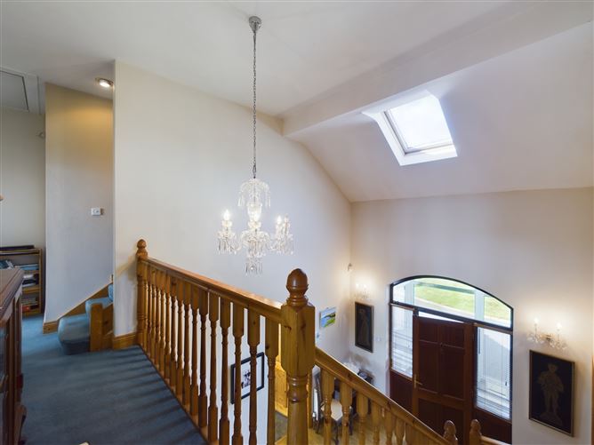 9 Carrigeenlea, Cliff Road, Tramore, Waterford