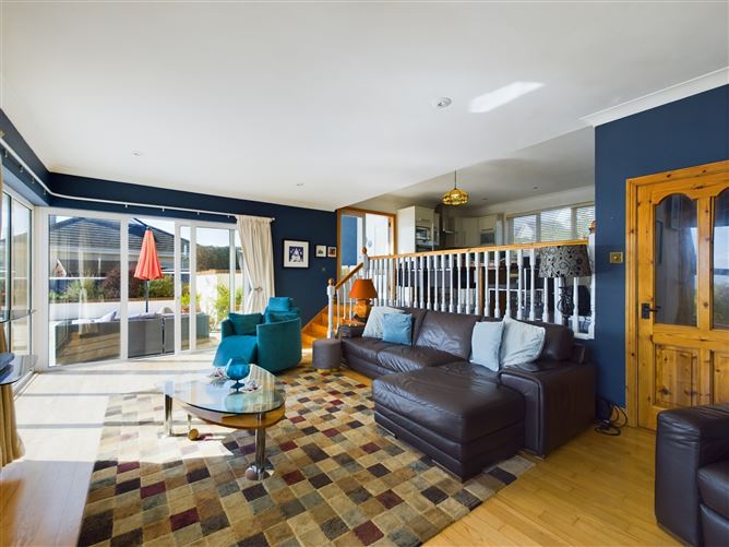 9 Carrigeenlea, Cliff Road, Tramore, Waterford