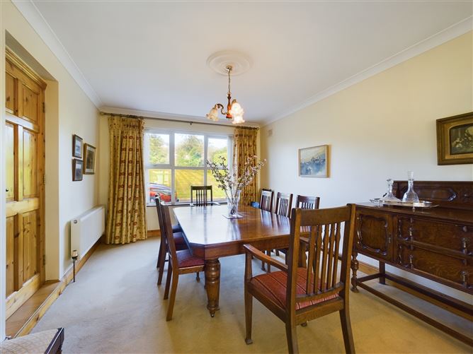 9 Carrigeenlea, Cliff Road, Tramore, Waterford