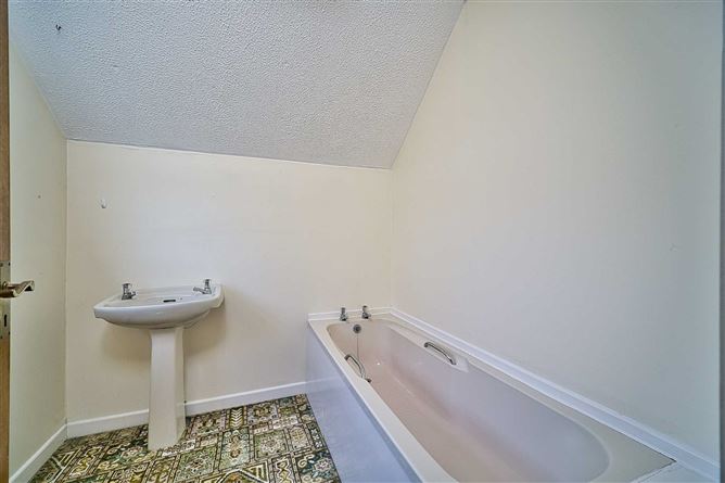 1 Beaufield Avenue, Maynooth, County Kildare