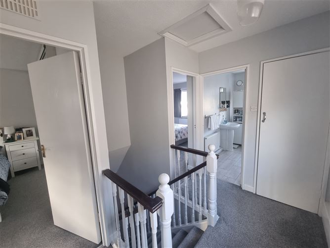 30 Templeroan Grove, Rathfarnham, Dublin 16