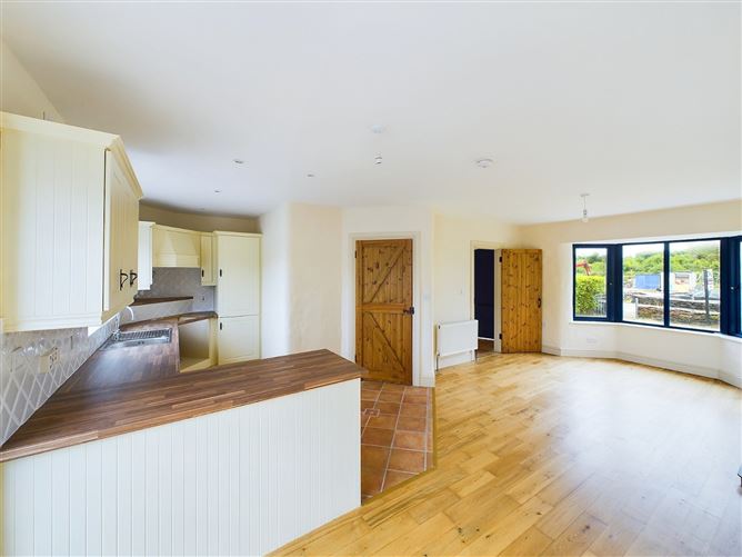 3 Lub Na HAbhann, Castlecove, Co. Kerry